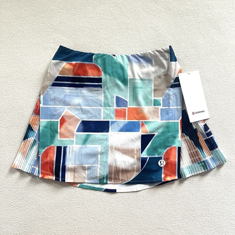 NWT Lululemon Peek Pleat High-Rise Tennis Skirt Shadow Court Multi Night Sea 2